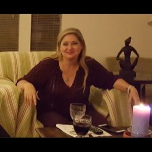 Meet your Posher, Valery